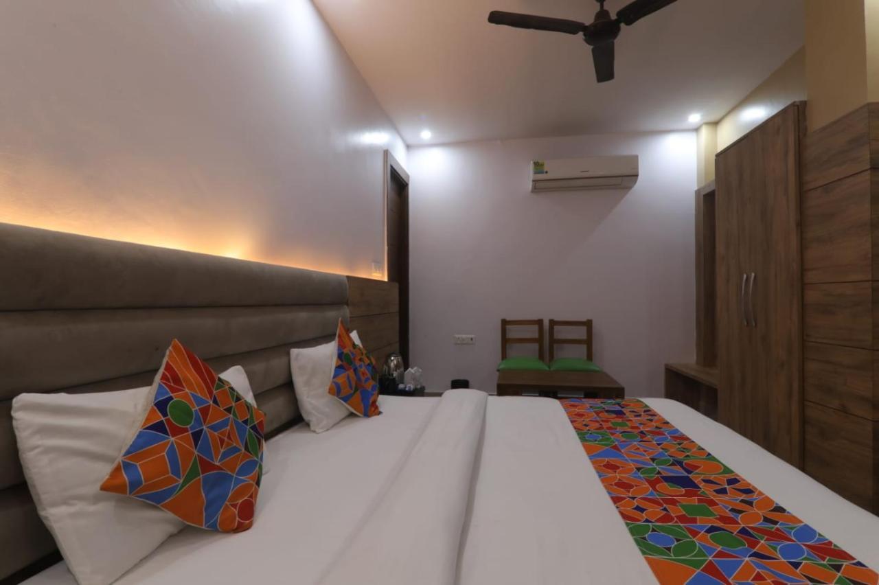 Icyhotels Hl Inn Chinhat Esterno foto