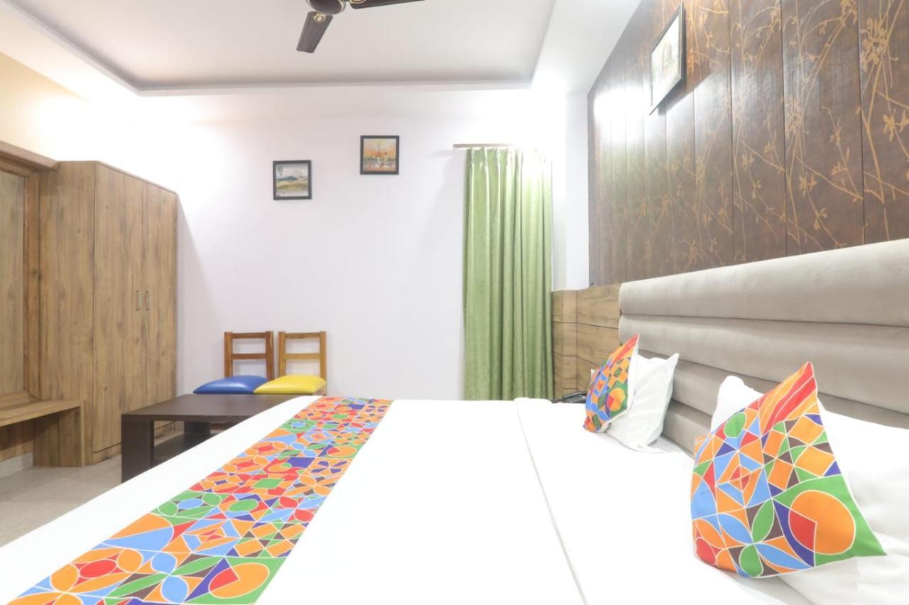 Icyhotels Hl Inn Chinhat Esterno foto